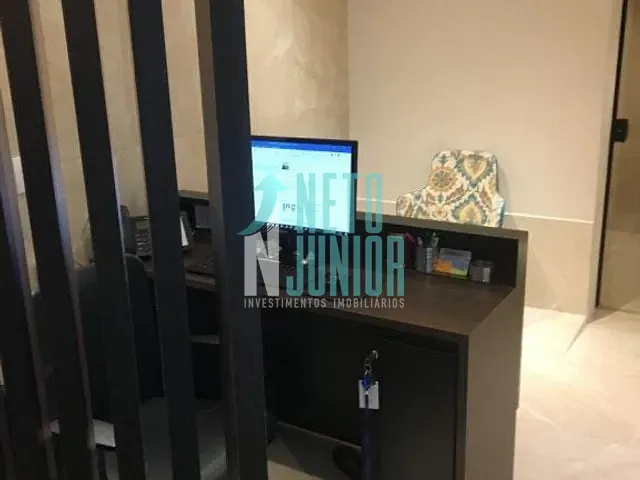 Conjunto com 280m², para alugar, no bairro Jardim Paulistano em São Paulo
