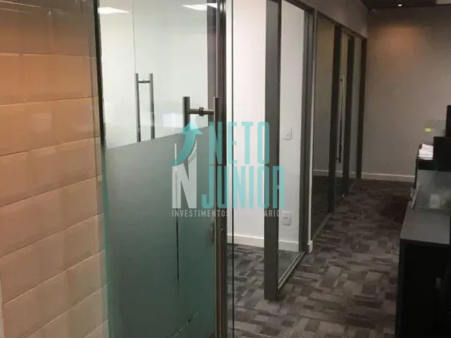 Conjunto com 280m², para alugar, no bairro Jardim Paulistano em São Paulo