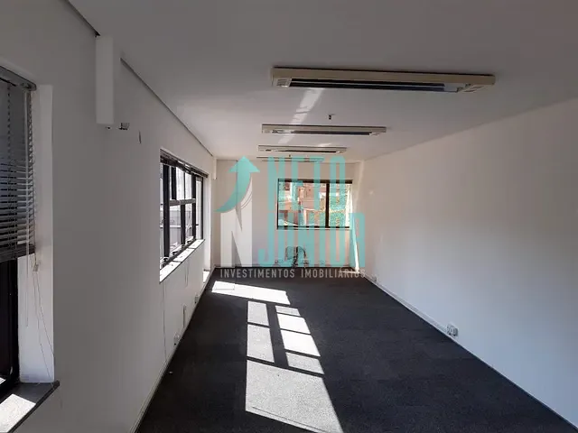 Conjunto com 50m², à venda, no bairro Pinheiros em São Paulo