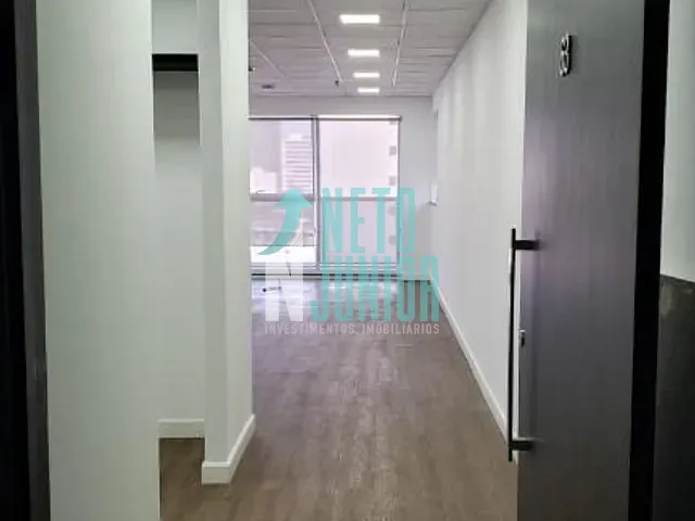 Conjunto com 117m², para alugar, no bairro Pinheiros em São Paulo