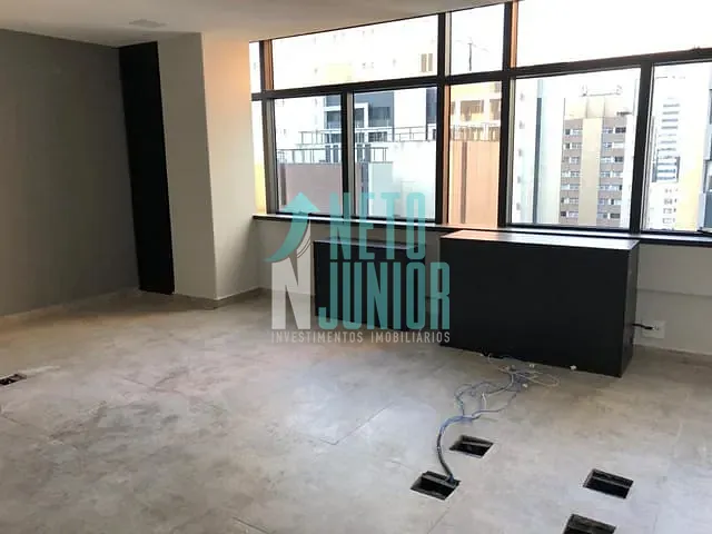 Conjunto com 100m², à venda ou para alugar, no bairro Brooklin Novo em São Paulo