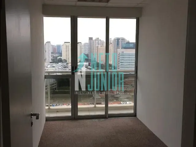 Conjunto com 58m², para alugar, no bairro Vila São Francisco em São Paulo