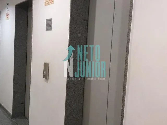 Conjunto com 245m², para alugar, no bairro Vila Olímpia em São Paulo