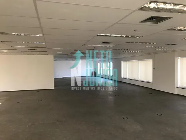 Conjunto com 263m², para alugar, no bairro Jardins em São Paulo