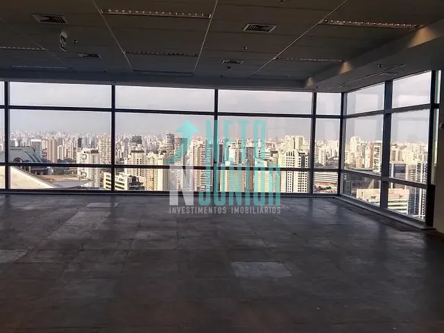 Conjunto com 701m², para alugar, no bairro Brooklin em São Paulo