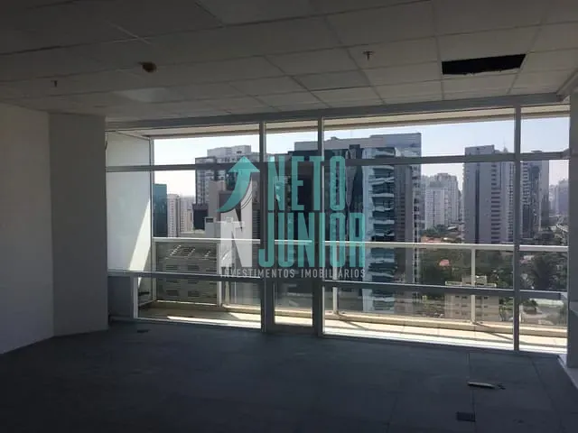 Conjunto comercial com 42m², para alugar, no bairro Brooklin Novo em São Paulo