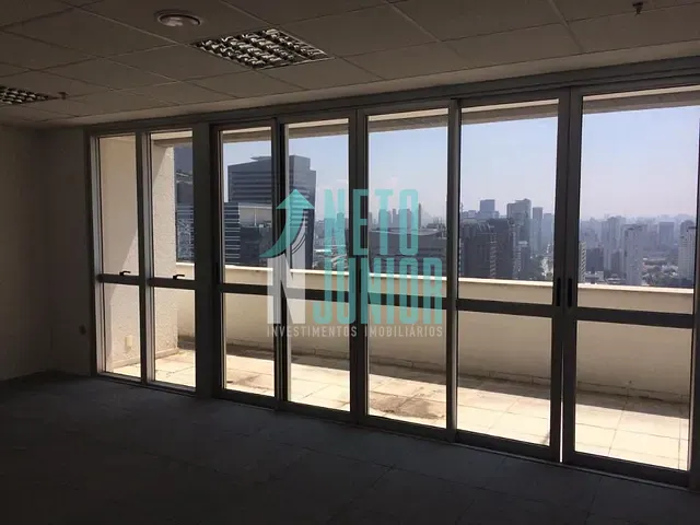 Conjunto com 126m², para alugar, no bairro Vila São Francisco em São Paulo