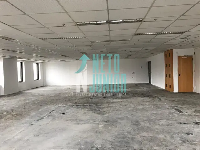 Conjunto com 402m², para alugar, no bairro Vila Nova Conceição em São Paulo