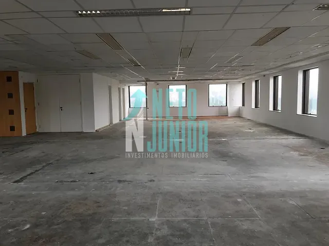 Conjunto com 402m², para alugar, no bairro Vila Nova Conceição em São Paulo