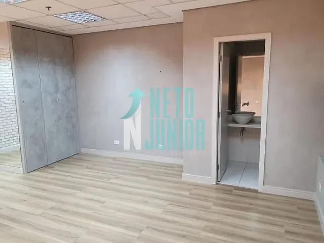 Conjunto com 38m², para alugar, no bairro Jardim das Acácias em São Paulo