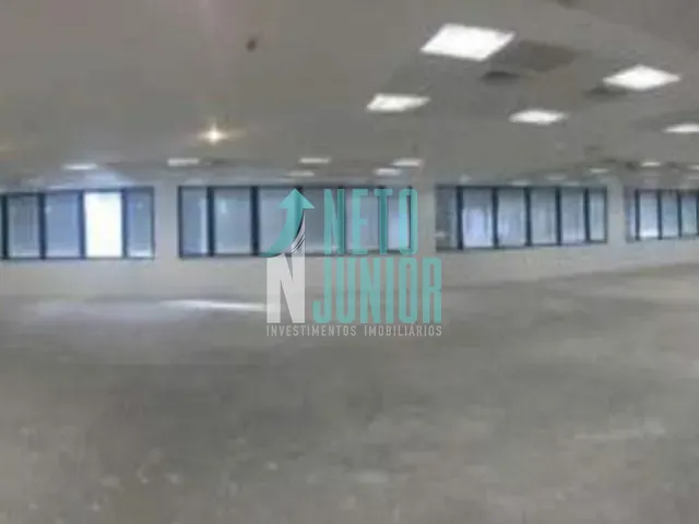Conjunto com 526m², para alugar, no bairro Chácara Santo Antônio em São Paulo