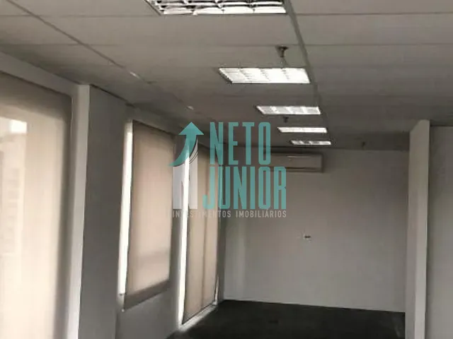 Conjunto com 160m², para alugar, no bairro Vila Gertrudes em São Paulo