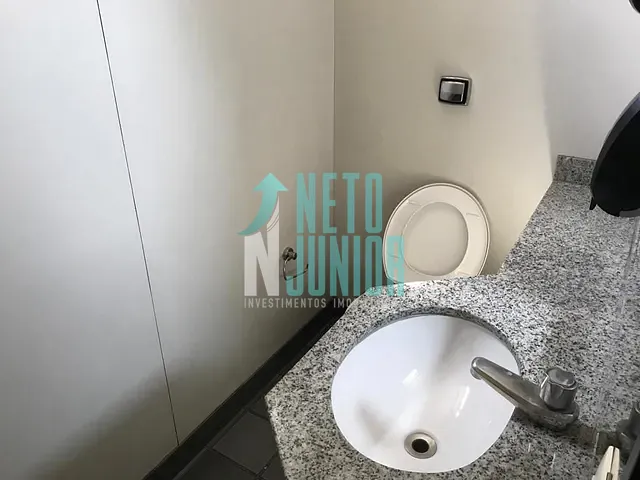 Conjunto com 224m², para alugar, no bairro Cidade Monções em São Paulo