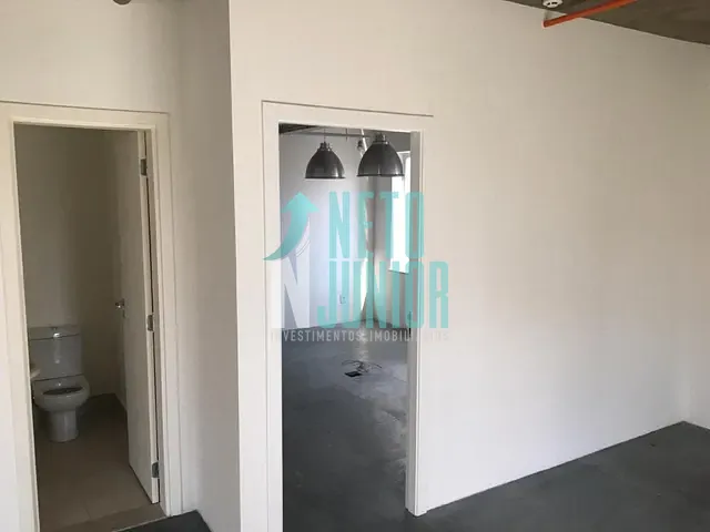 Conjunto com 82m², para alugar, no bairro Vila Gertrudes em São Paulo
