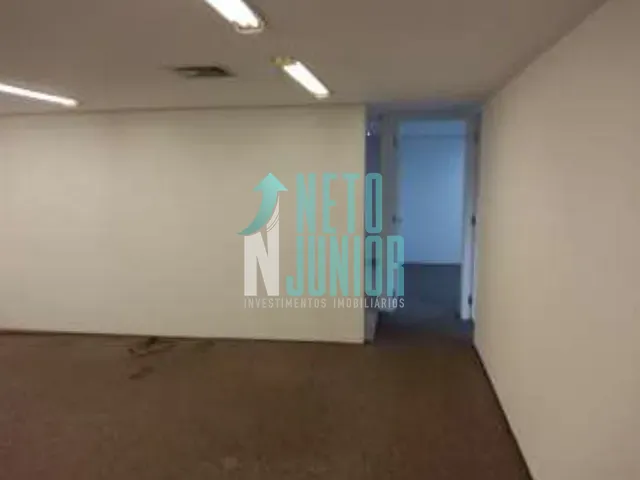 Conjunto com 140m², para alugar, no bairro Brooklin Paulista em São Paulo
