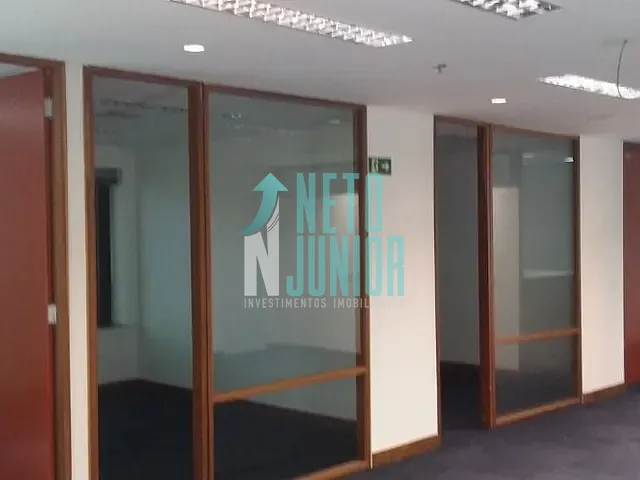 Conjunto com 150m², para alugar, no bairro Itaim Bibi em São Paulo