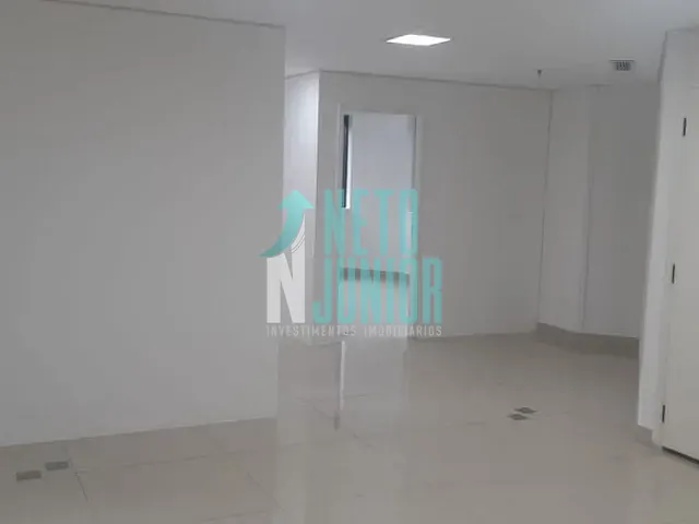 Conjunto com 93m², para alugar, no bairro Itaim Bibi em São Paulo