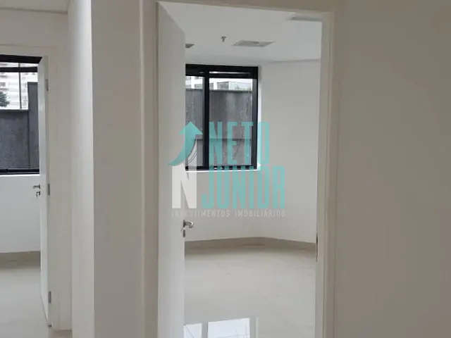 Conjunto com 93m², para alugar, no bairro Itaim Bibi em São Paulo