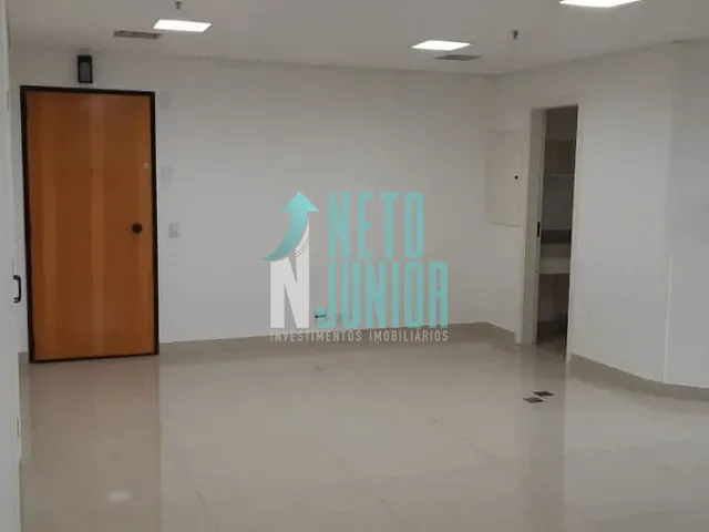 Conjunto com 93m², para alugar, no bairro Itaim Bibi em São Paulo