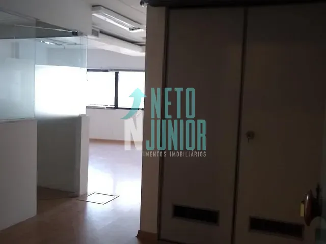 Conjunto com 61m², para alugar, no bairro Cidade Monções em São Paulo