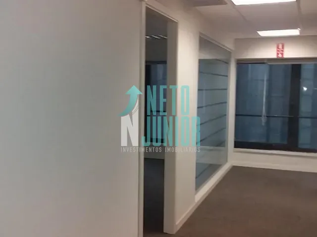 Conjunto com 200m², para alugar, no bairro Bela Vista em São Paulo