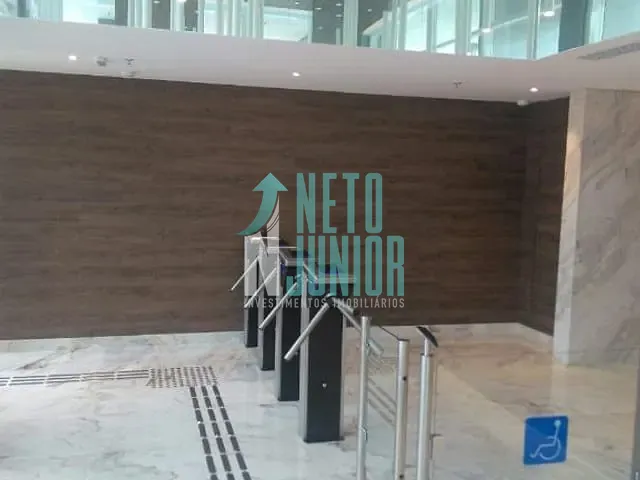 Conjunto com 32m², à venda, no bairro Chácara Santo Antônio em São Paulo