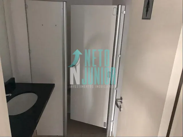 Conjunto com 222m², para alugar, no bairro Vila Olímpia em São Paulo