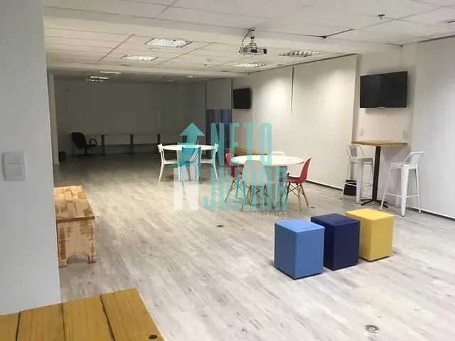 Conjunto com 200m², para alugar, no bairro Vila São Francisco em São Paulo