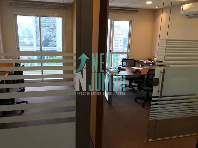 Conjunto com 40m², à venda, no bairro Pinheiros em São Paulo