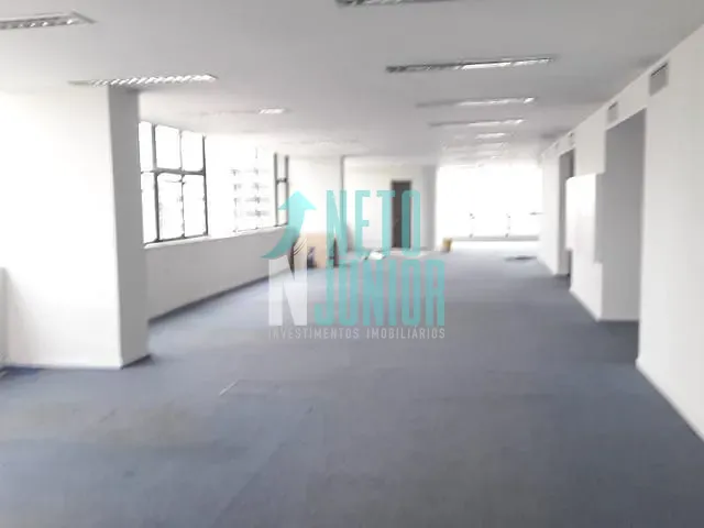 Conjunto com 637m², para alugar, no bairro Moema em São Paulo