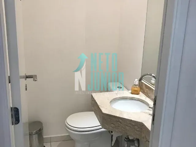 Conjunto com 235m², para alugar, no bairro Chácara Santo Antônio em São Paulo