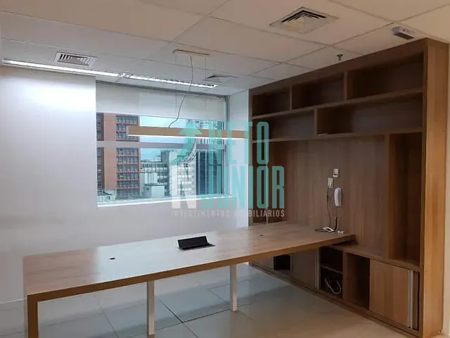 Conjunto com 79m², para alugar, no bairro Bela Vista em São Paulo