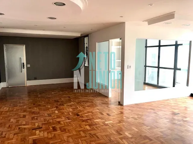 Conjunto com 106m², à venda, no bairro Itaim Bibi em São Paulo