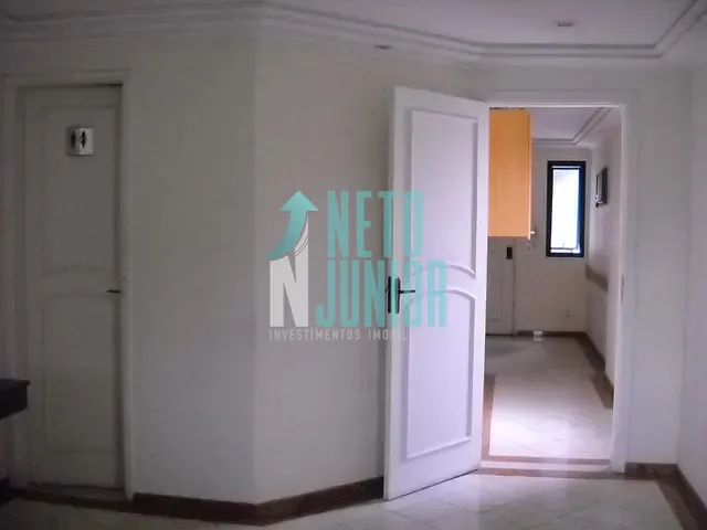 Conjunto com 40m², à venda, no bairro Bela Vista em São Paulo