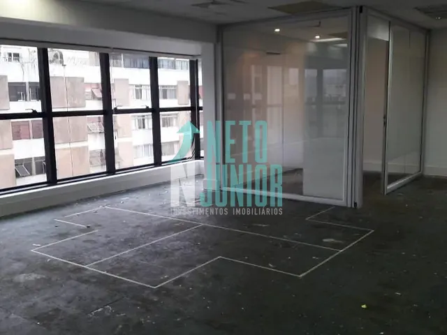 Conjunto com 115m², para alugar, no bairro Itaim Bibi em São Paulo