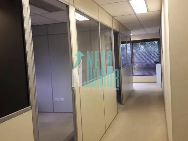 Conjunto com 104m², para alugar, no bairro Itaim Bibi em São Paulo