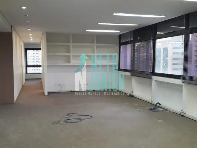 Conjunto com 104m², para alugar, no bairro Itaim Bibi em São Paulo