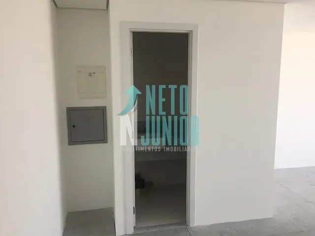 Conjunto com 168m², para alugar, no bairro Vila Almeida em São Paulo