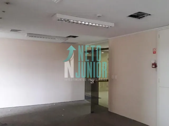 Conjunto com 560m², à venda ou para alugar, no bairro Vila Almeida em São Paulo