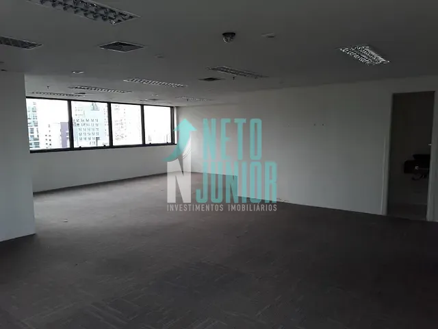 Conjunto com 158m², para alugar, no bairro Brooklin Novo em São Paulo
