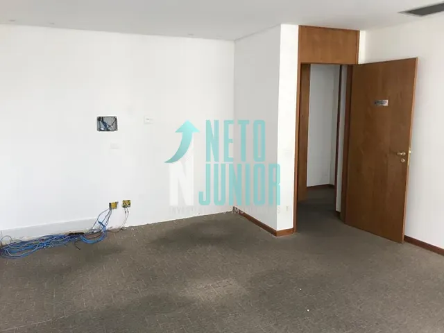 Conjunto com 190m², à venda ou para alugar, no bairro Cerqueira César em São Paulo
