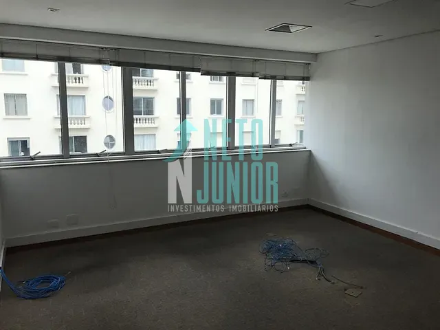 Conjunto com 190m², à venda ou para alugar, no bairro Cerqueira César em São Paulo
