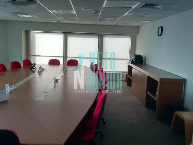 Conjunto com 200m², para alugar, no bairro Bela Vista em São Paulo