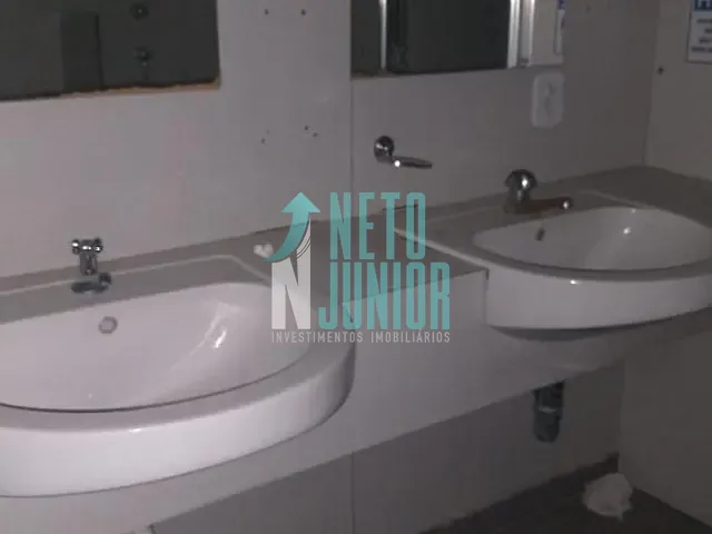 Conjunto com 300m², para alugar, no bairro Vila Olímpia em São Paulo