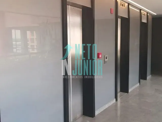Conjunto com 300m², para alugar, no bairro Vila Olímpia em São Paulo