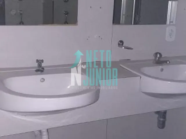 Conjunto com 300m², para alugar, no bairro Vila Olímpia em São Paulo