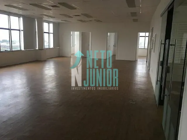 Conjunto com 260m², para alugar, no bairro Santo Amaro em São Paulo