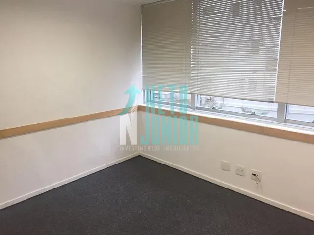 Conjunto com 112m², para alugar, no bairro Itaim Bibi em São Paulo
