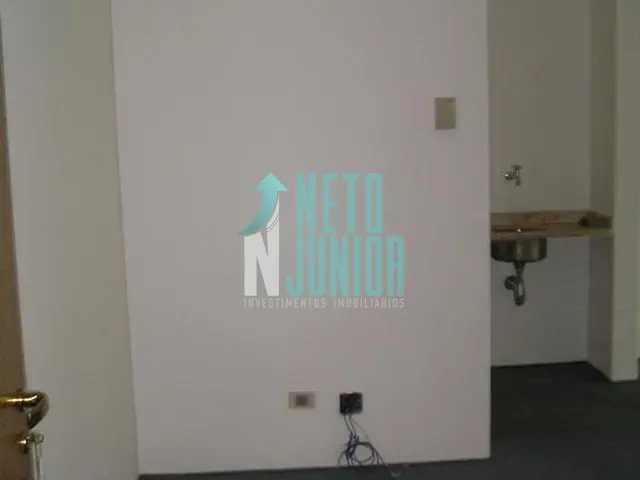 Conjunto com 42m², à venda ou para alugar, no bairro Cidade Monções em São Paulo