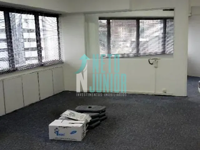 Conjunto com 92m², para alugar, no bairro Brooklin em São Paulo